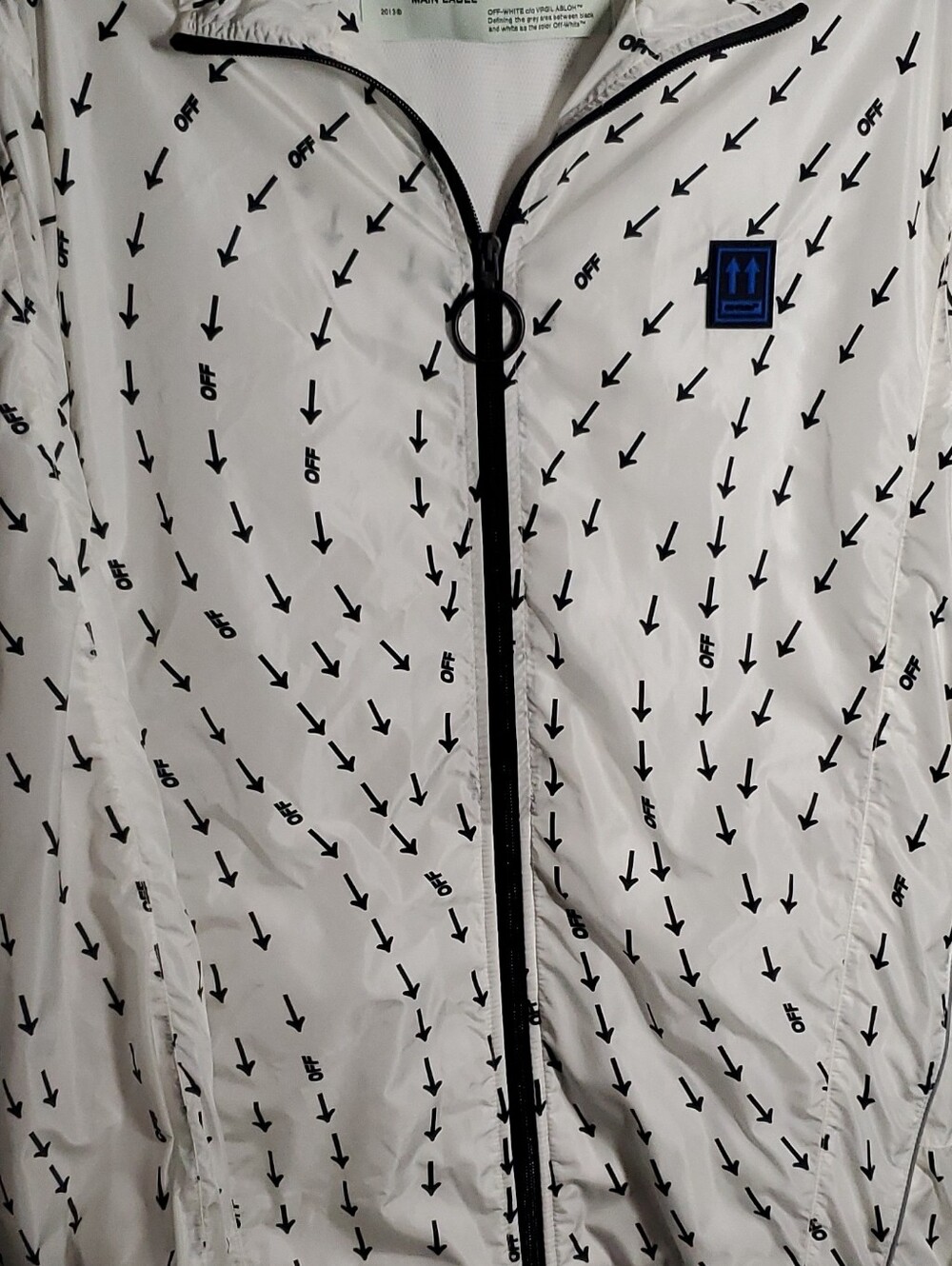 RARE!! Off-White Arrow Print Windbreaker Jacket 100% Authentic - White/Black